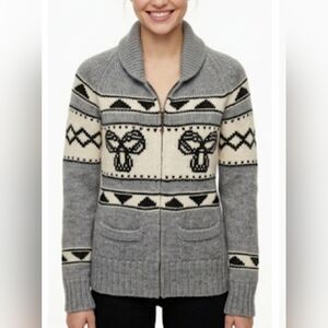 🌷Aritzia TNA "Sea to Sky" Cowichan-style zip-up cardigan in Grey🌷size: S